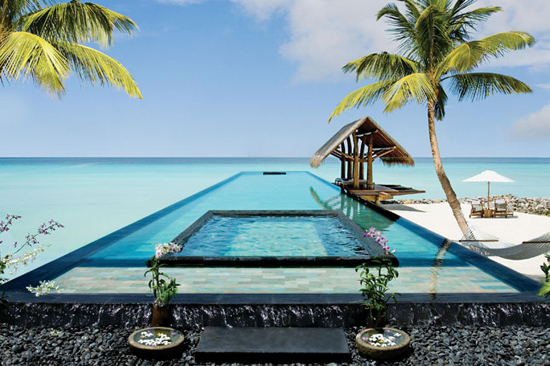 Luxurious Swimming Pools 