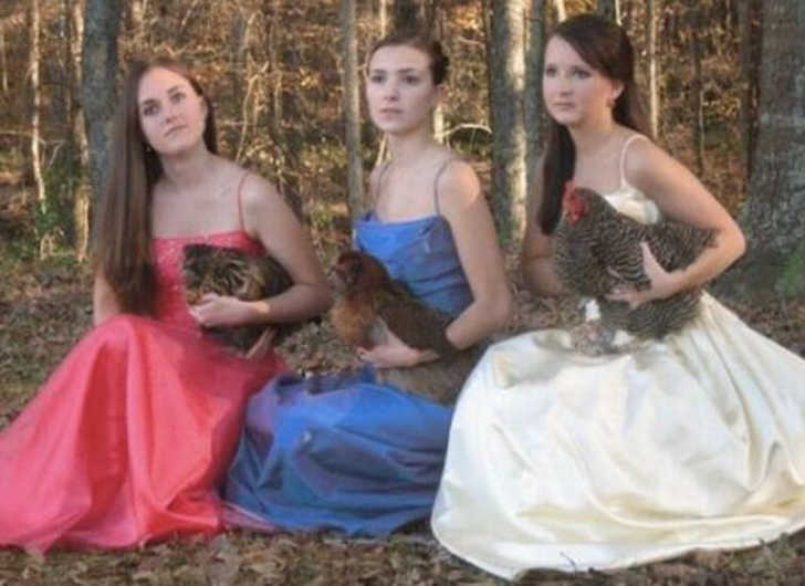 25 Most Embarrassing Prom Photos Ever Captured